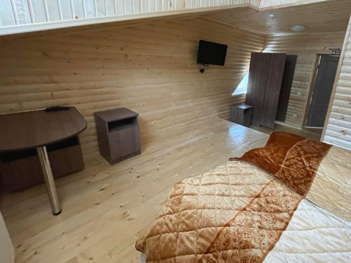 Apart-Hotel Orlan Mykulychyn Esterno foto