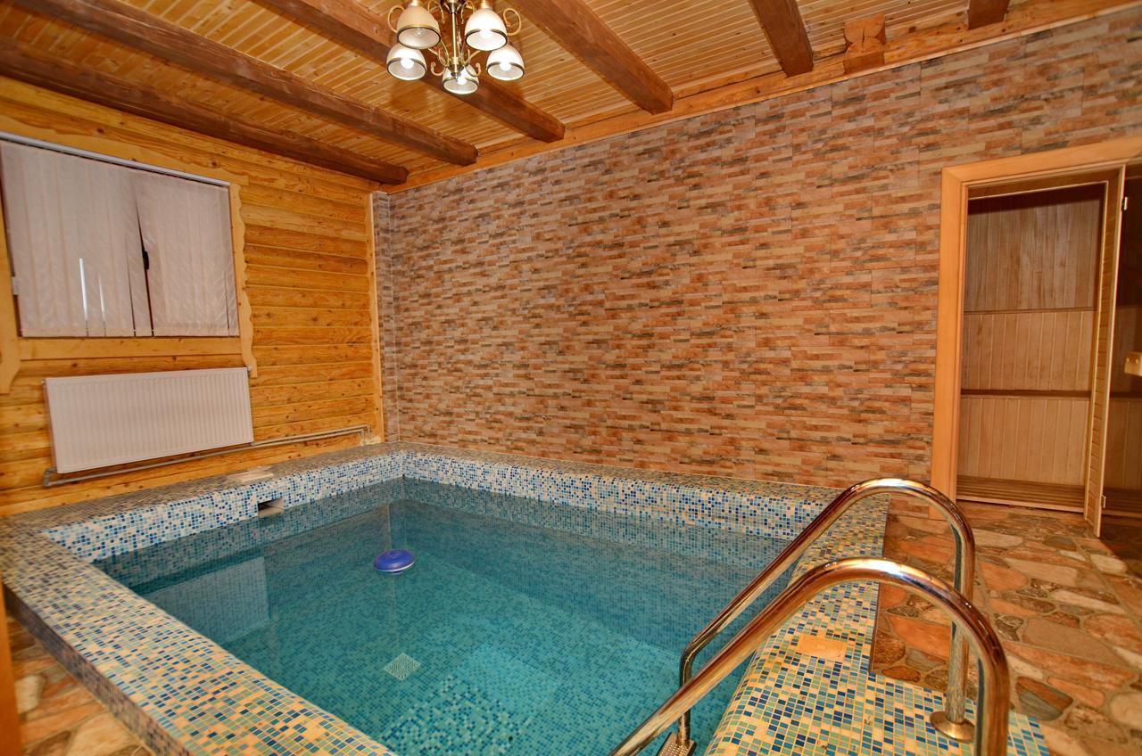 Apart-Hotel Orlan Mykulychyn Esterno foto