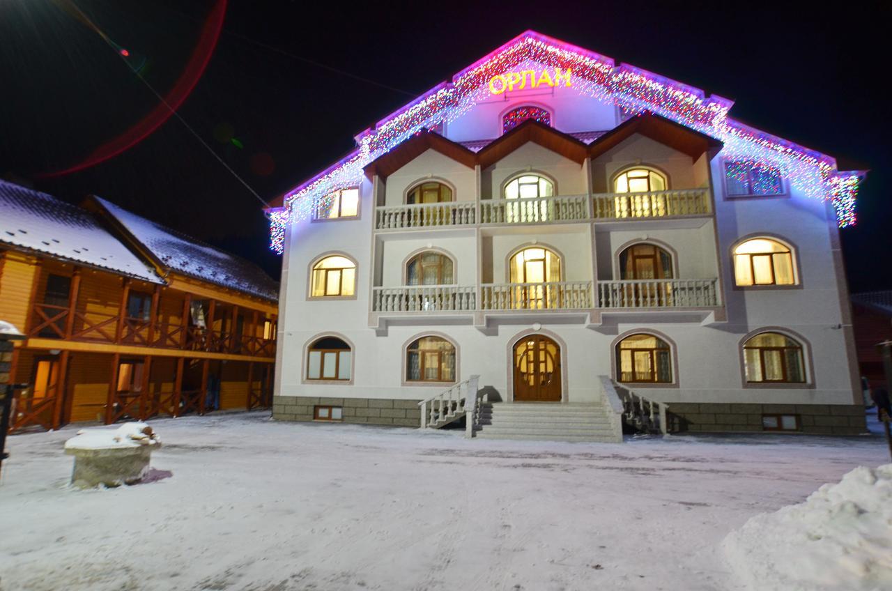 Apart-Hotel Orlan Mykulychyn Esterno foto