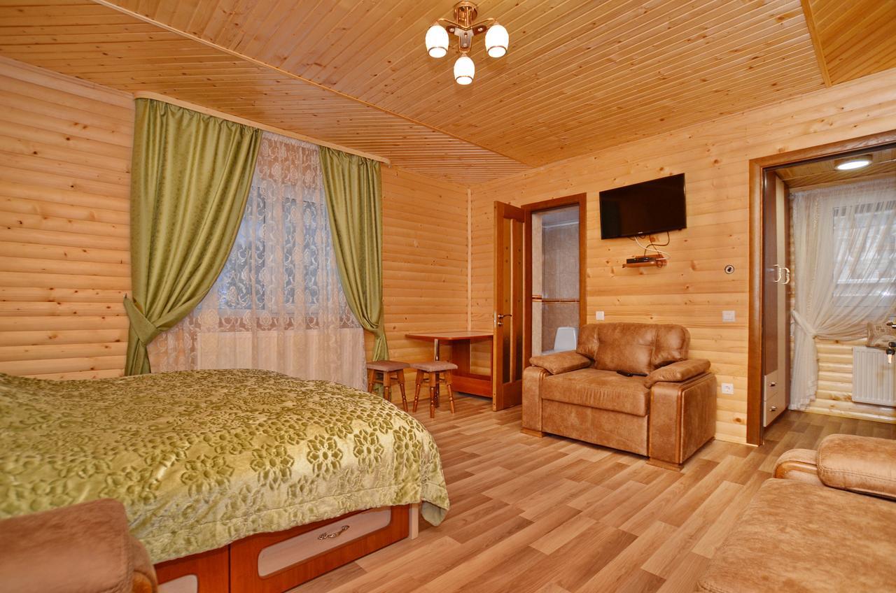 Apart-Hotel Orlan Mykulychyn Esterno foto