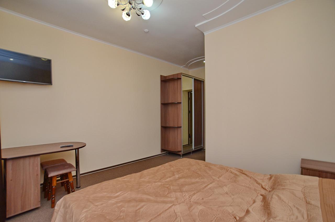 Apart-Hotel Orlan Mykulychyn Esterno foto
